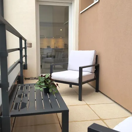 Le Mignon - T2 - 4 Personnes - Combe Persil *